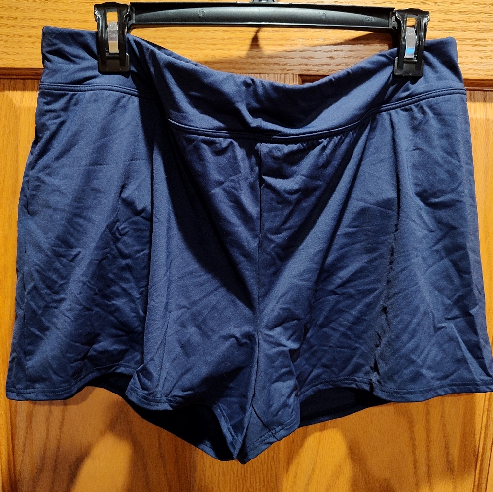 NWT Womens (16)  Lands End Swim Shorts